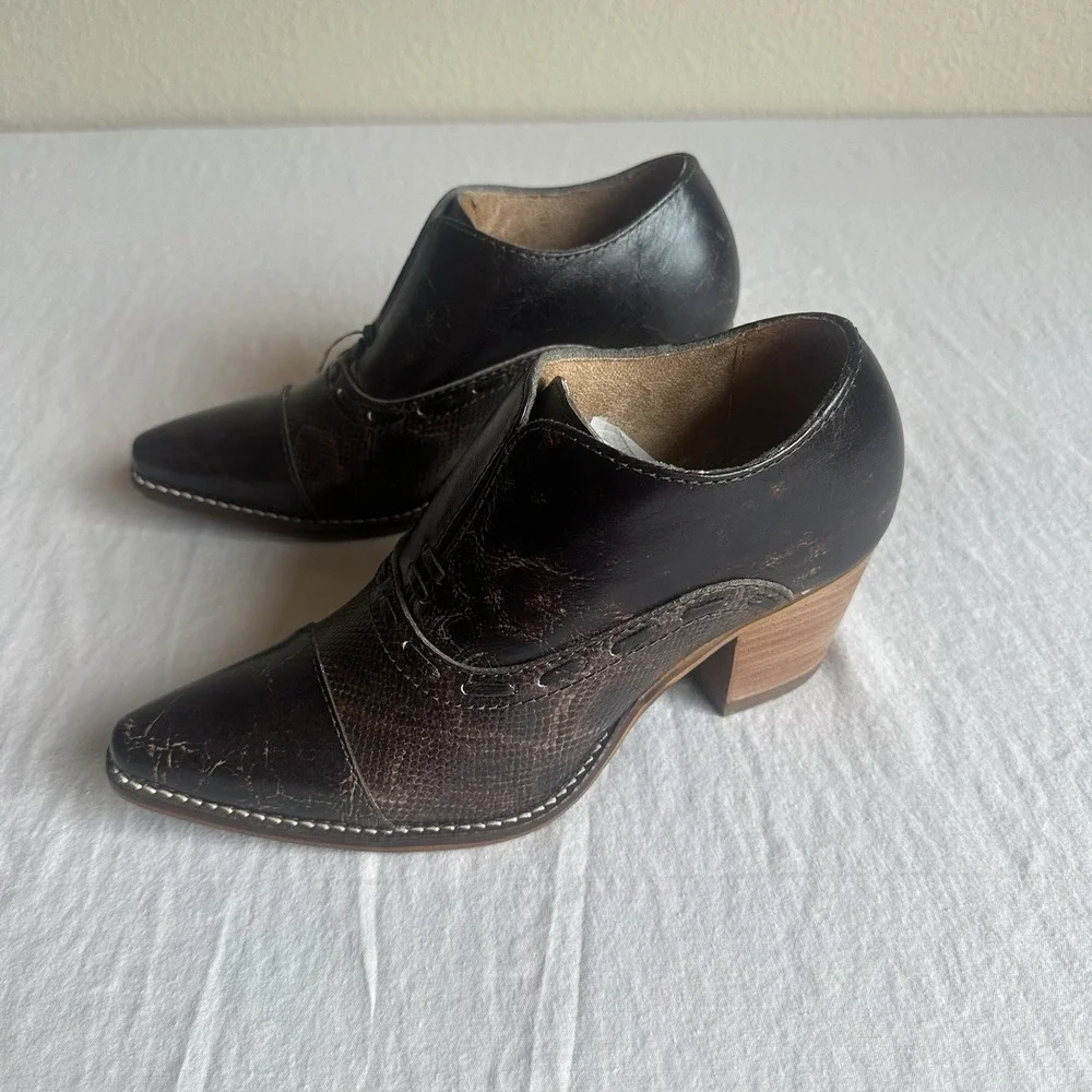 New Nocona Sherry Mocha Western Booties Snip Toe Women's Size 7.5  2.5